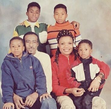Charles Antetokounmpo with his wife Veronica Antetokounmpo and kids.